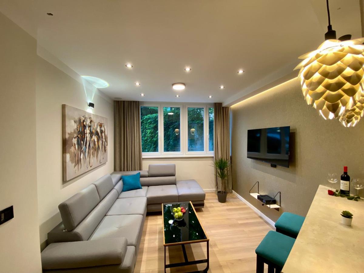 Ivart, City Center, Lux 2Br Apartment, 2 Queen Size Beds Белград Экстерьер фото